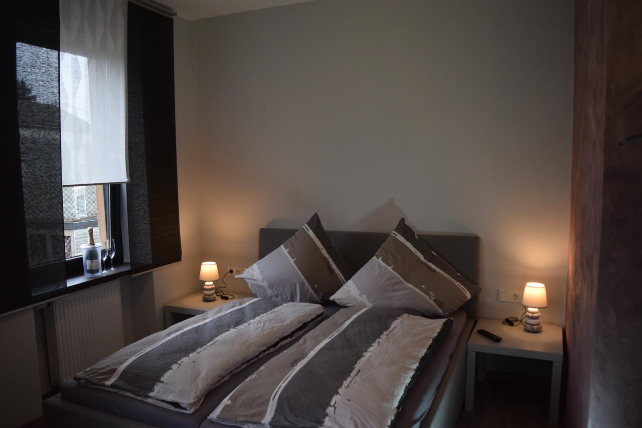 Hotel - Bistro - 3-Eck Merchweiler エクステリア 写真